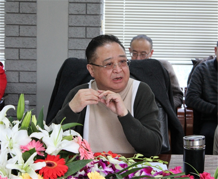 集團(tuán)董事局主席夏朝嘉